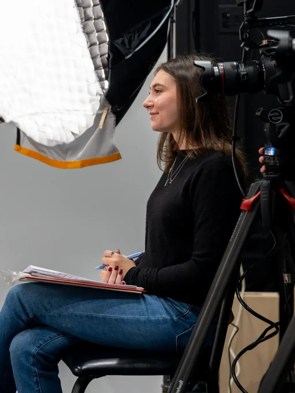 Emily Hedegard ’25 interviews ABC executive Stacia Deshishku 