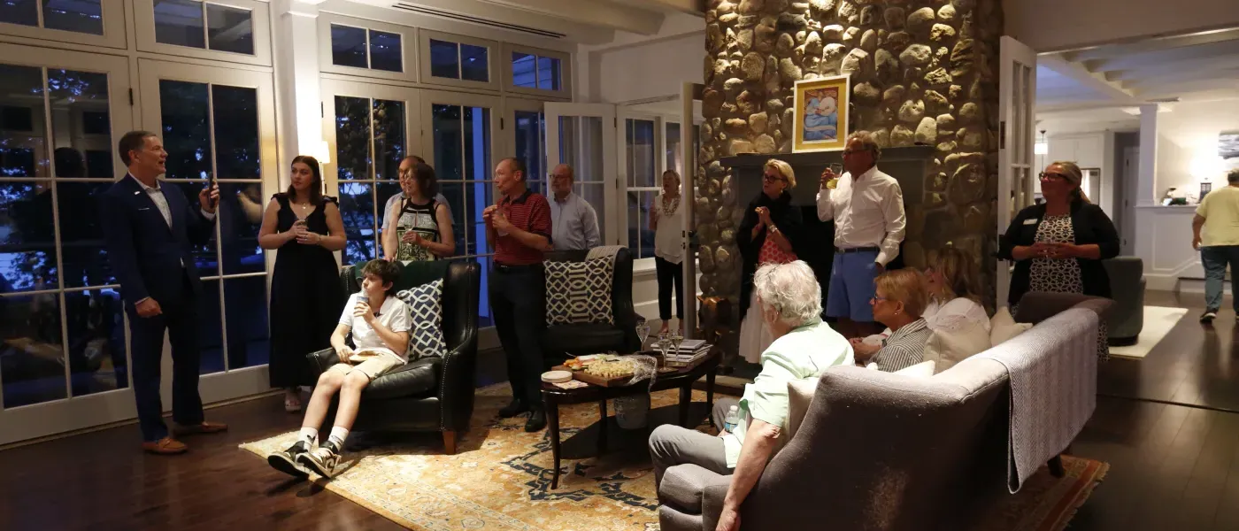 Anderson and company gather at the President's House to watch the finale