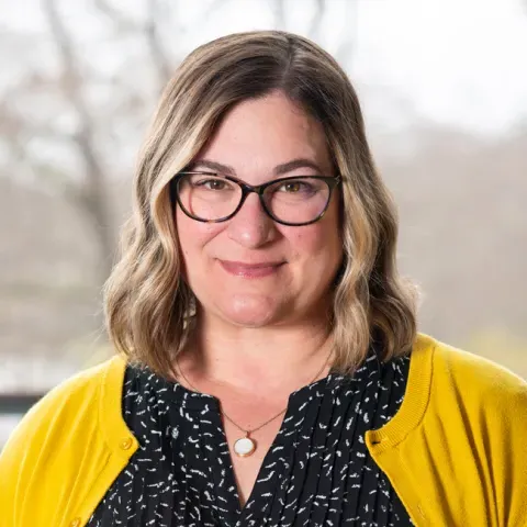 Headshot of Jennifer DeBurro