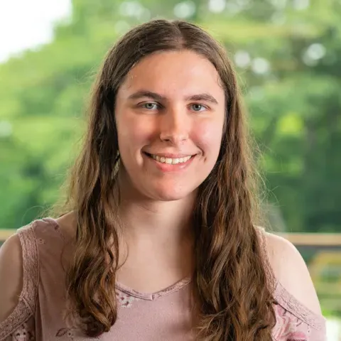 Headshot of Gwen Wallingford